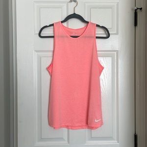 Nike workout tank - size M